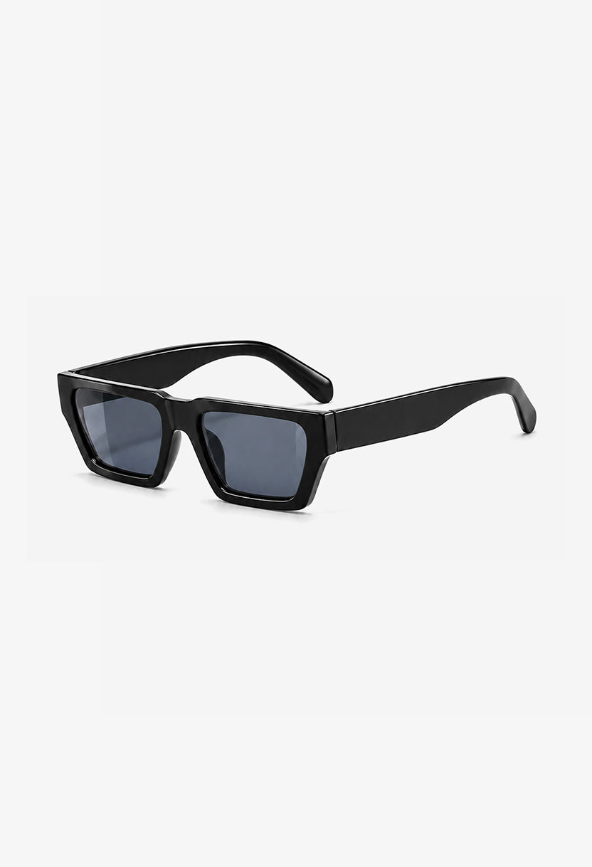 NEW STATEMENT NEXUS sunglasses in black, angled view of the thick rectangular frame #color_black