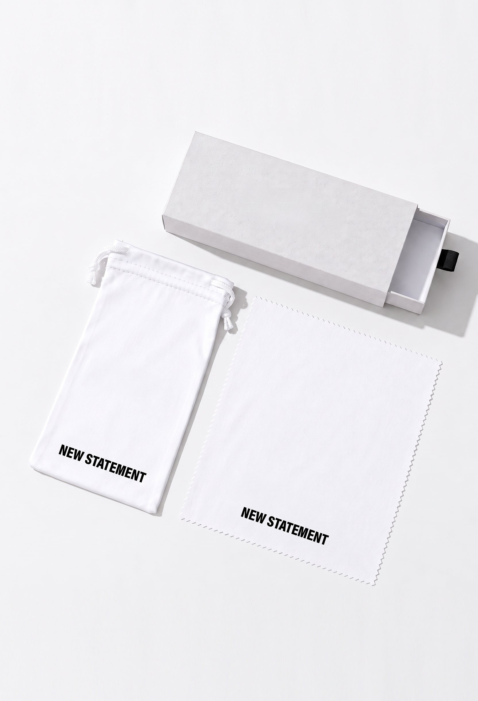 BOHEMIA LIMITED V1 sunglasses packaging with box, pouch and cloth