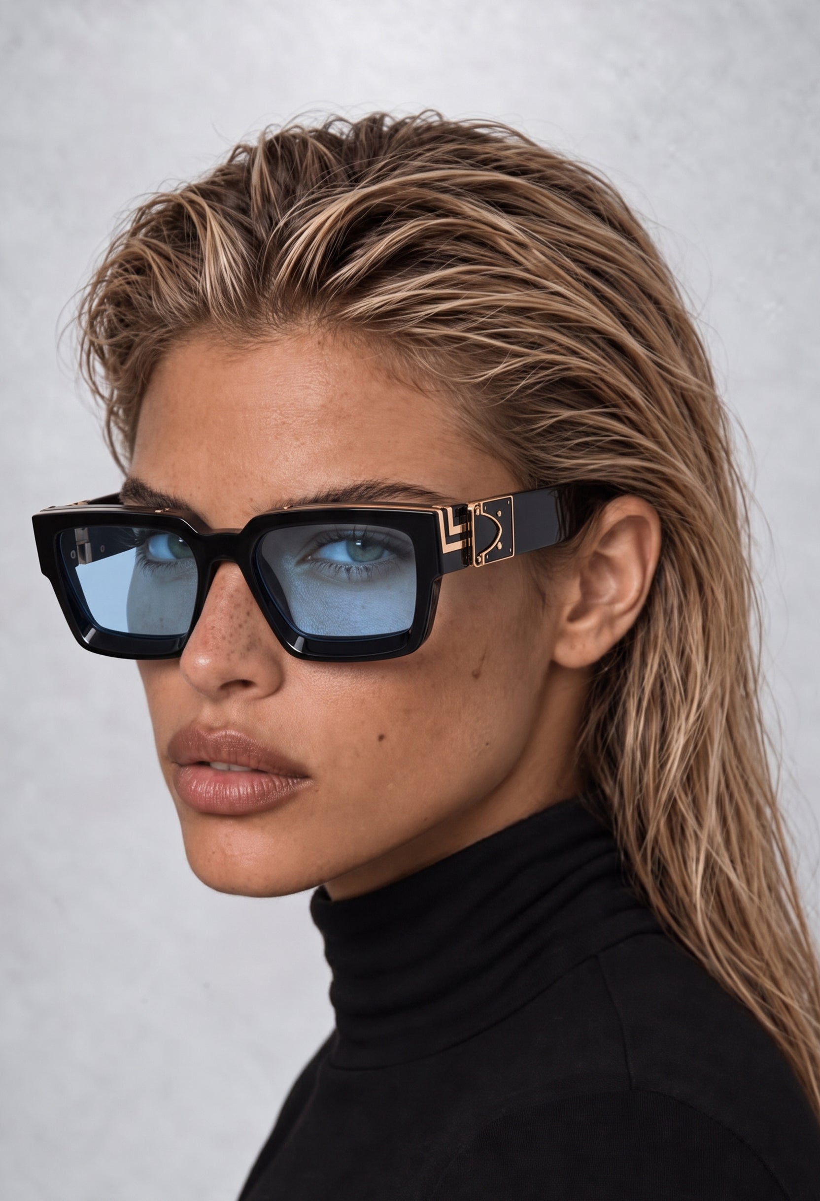 EDEN Black/Blue sunglasses #color_black-blue